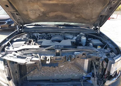 2015 Chevrolet Suburban 1500 Ltz z USA, uszkodzony, nr VIN 1GNSKKKC4FR117839